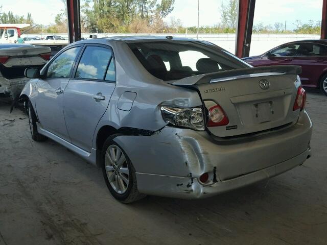 1NXBU4EE4AZ235810 - 2010 TOYOTA COROLLA BA SILVER photo 3