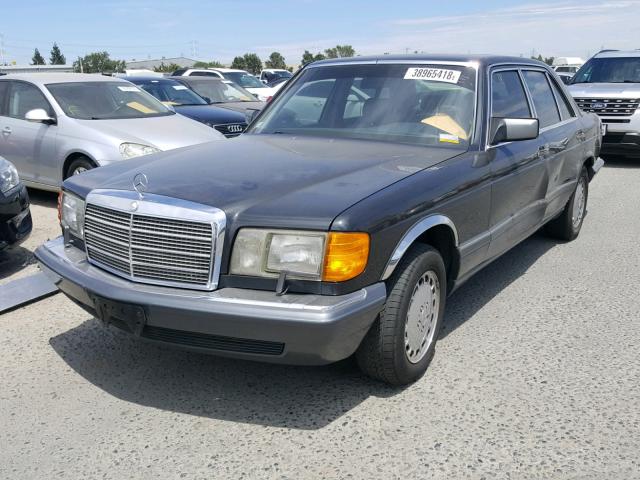 WDBCA35E2MA587414 - 1991 MERCEDES-BENZ 420 SEL GRAY photo 2