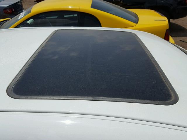 1G1NE52JX16106456 - 2001 CHEVROLET MALIBU LS თეთრი ფოტო 9