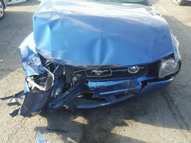 1ZVFT84N065207180 - 2006 FORD MUSTANG BLUE photo 7