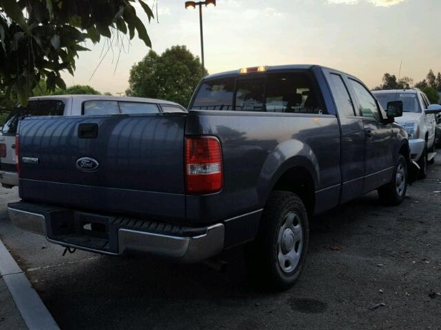 1FTRX12W04FA38860 - 2004 FORD F150 BLUE photo 4