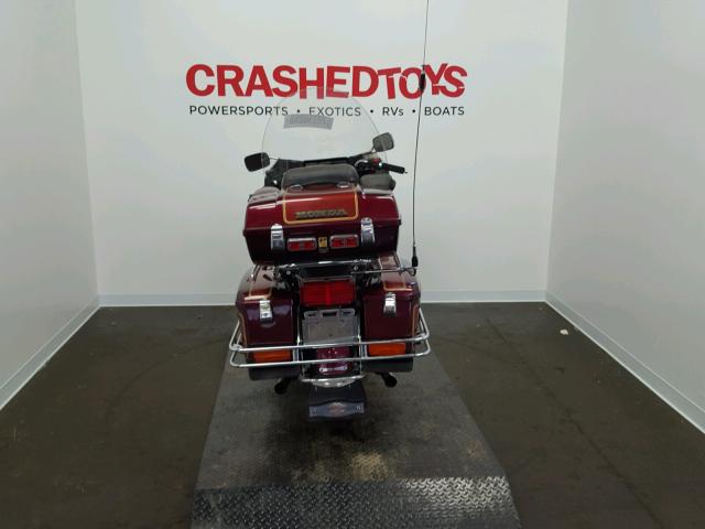 1HFSC0221DA312557 - 1983 HONDA GL1100 A RED photo 4