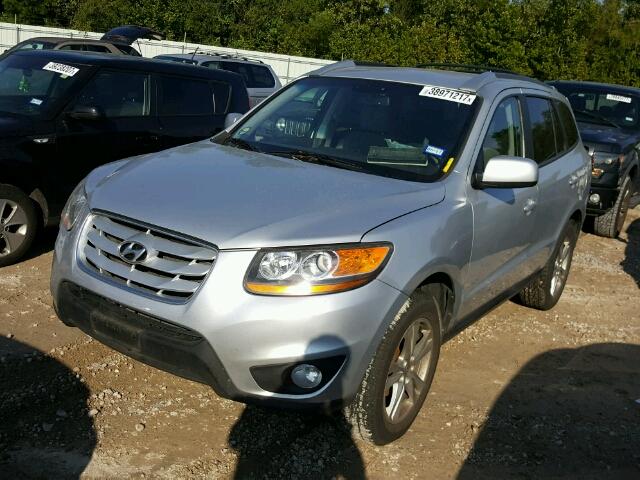 5NMSH4AG4AH386752 - 2010 HYUNDAI SANTA FE S 银色 照片 2