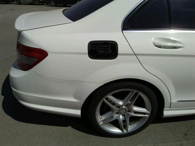 WDDGF5GB7AR088212 - 2010 MERCEDES-BENZ C 350 WHITE photo 9