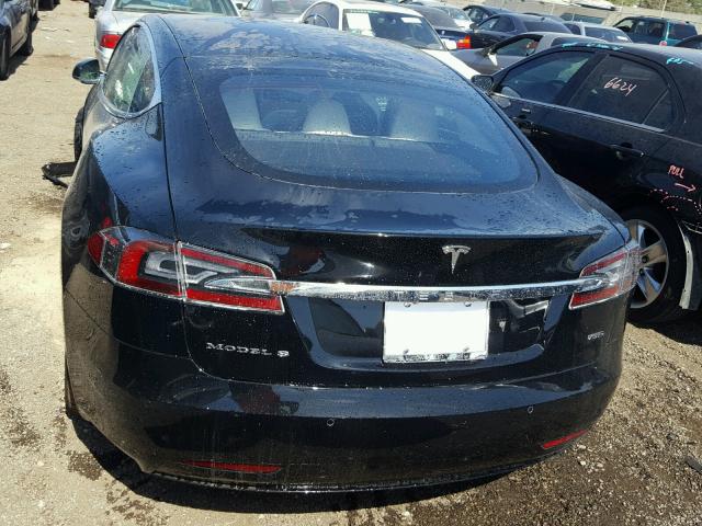 5YJSA1E23JF263298 - 2018 TESLA MODEL S BLACK photo 9