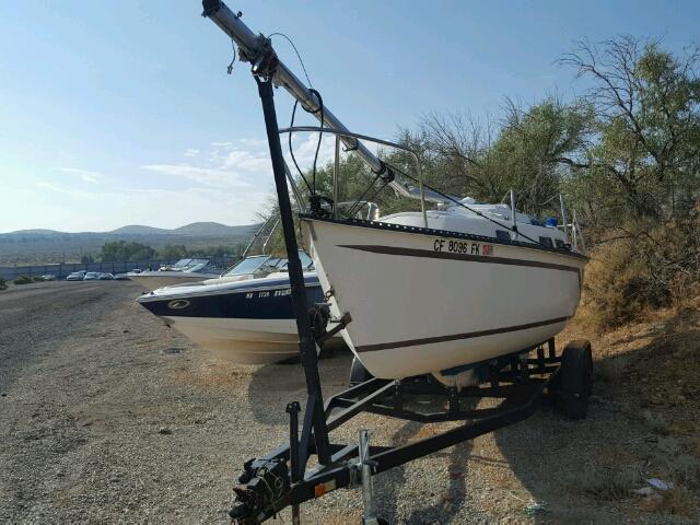 CPY24109M79H - 1979 CAPI BOAT WHITE photo 2