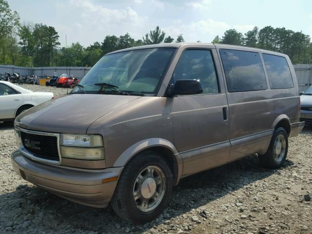 1GKEL19X65B508931 - 2005 GMC SAFARI XT TAN photo 2