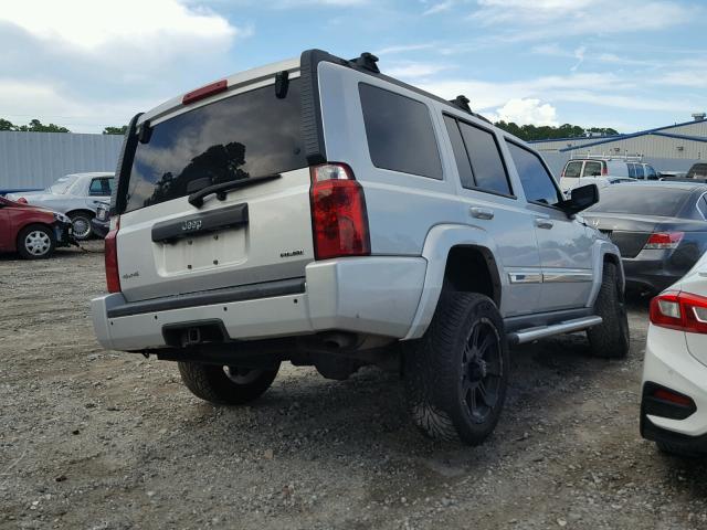 1J4RG4GT0AC113399 - 2010 JEEP COMMANDER SILVER photo 4