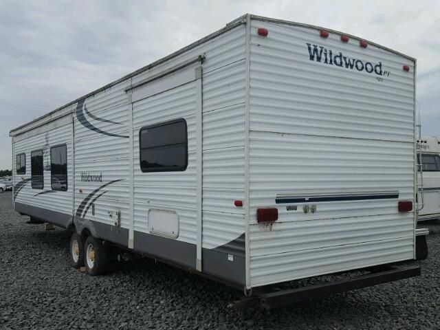 4X4TWDR206J047467 - 2006 WILDWOOD TRAILER WHITE photo 3