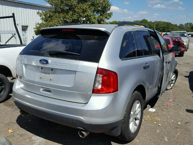 2FMDK3GC0DBB44306 - 2013 FORD EDGE SE SILVER photo 4