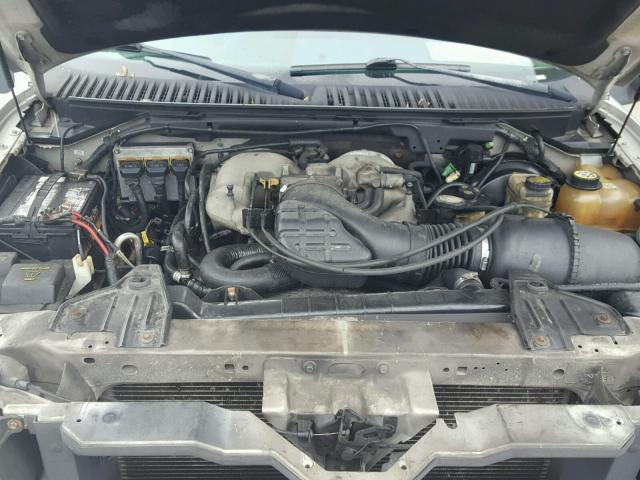 5LMFU27RX3LJ48831 - 2003 LINCOLN NAVIGATOR SILVER photo 7