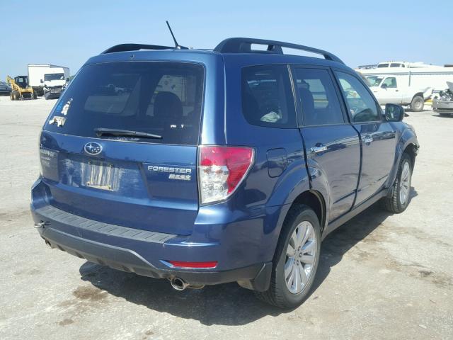 JF2SHADC2DH440984 - 2013 SUBARU FORESTER 2 BLUE photo 4
