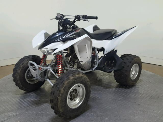 1HFTE230884800738 - 2008 HONDA TRX400 EX WHITE photo 4