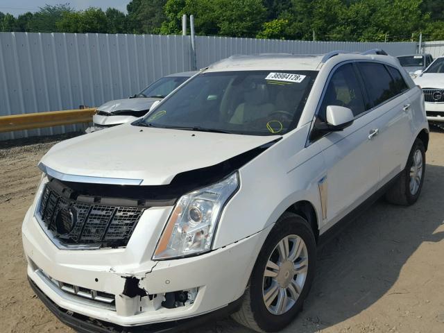 3GYFNBE30GS516608 - 2016 CADILLAC SRX LUXURY WHITE photo 2