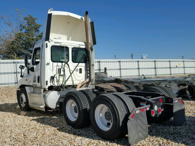 3AKJGED56ESFX6264 - 2014 FREIGHTLINER CASCADIA 1 WHITE photo 3