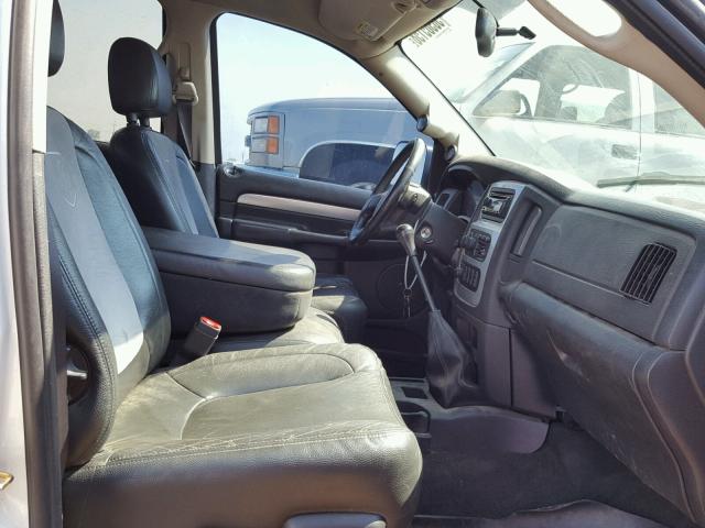 3D7KU28C04G143044 - 2004 DODGE RAM 2500 S WHITE photo 5