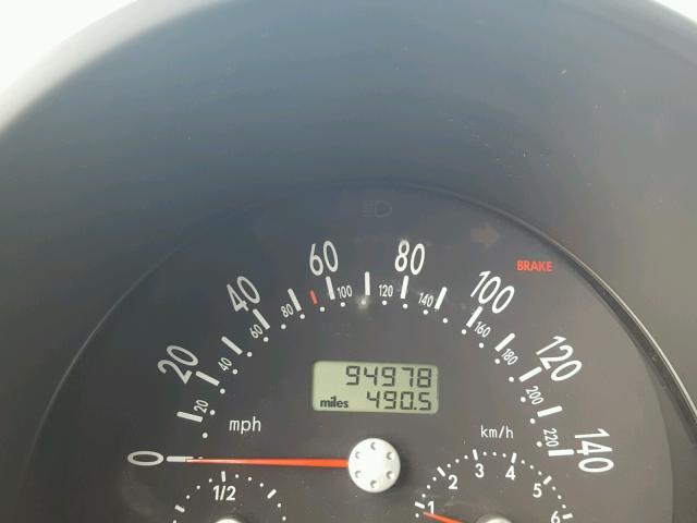 3VWBB61CXWM026252 - 1998 VOLKSWAGEN NEW BEETLE ნაცრისფერი ფოტო 8