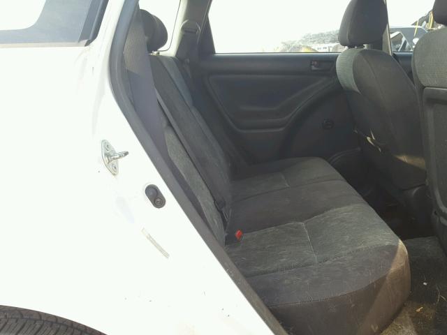 2T1LR32E74C261439 - 2004 TOYOTA MATRIX 白色 照片 6