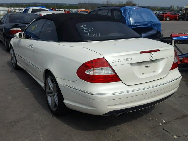 WDBTK56FX9T108569 - 2009 MERCEDES-BENZ CLK 350 WHITE photo 3