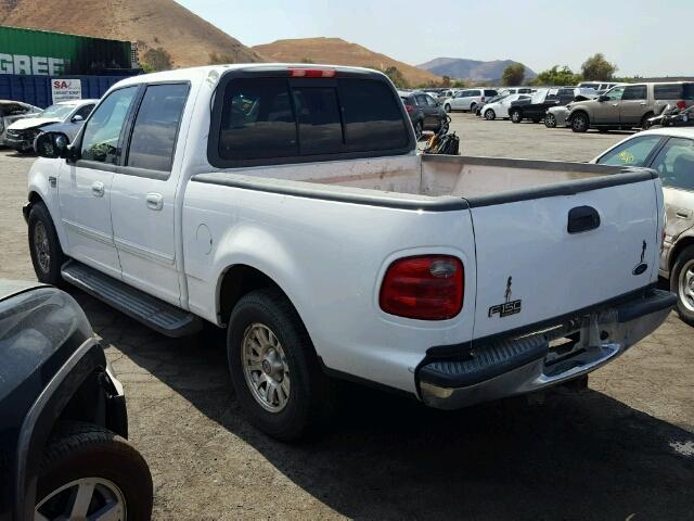 1FTRW07631KC03941 - 2001 FORD F150 SUPER WHITE photo 3