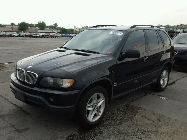 5UXFB33522LH33585 - 2002 BMW X5 4.4I BLACK photo 2