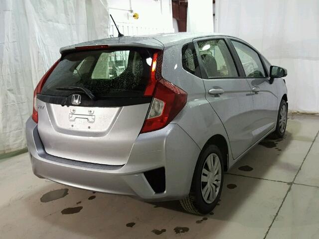 JHMGK5H54HS017811 - 2017 HONDA FIT LX رمادي صورة 4