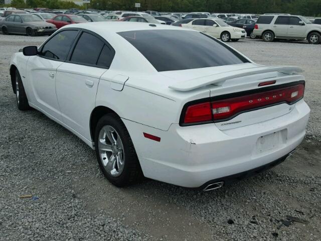 2C3CDXCT5DH612717 - 2013 DODGE CHARGER R/ WHITE photo 3