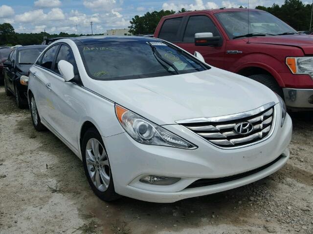 5NPEC4AC0CH378811 - 2012 HYUNDAI SONATA SE WHITE photo 1