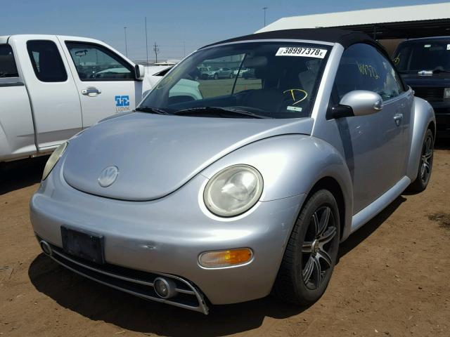 3VWCK21Y03M309991 - 2003 VOLKSWAGEN NEW BEETLE 银色 照片 2