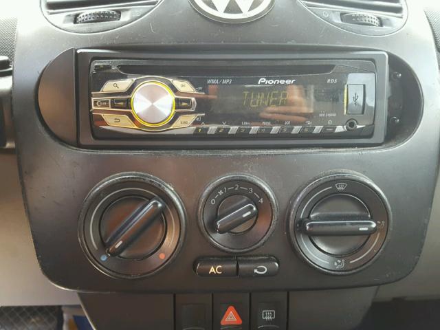 3VWCK21Y03M309991 - 2003 VOLKSWAGEN NEW BEETLE 银色 照片 9