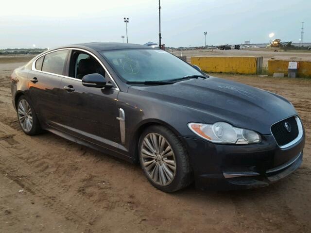 SAJWA0FBXBLS16554 - 2011 JAGUAR XF GRAY photo 1