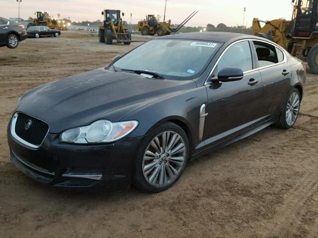 SAJWA0FBXBLS16554 - 2011 JAGUAR XF GRAY photo 2