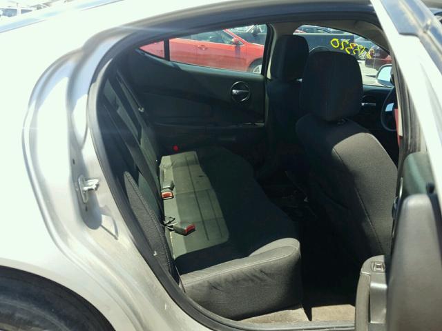 2G2WP552261310262 - 2006 PONTIAC GRAND PRIX SILVER photo 6