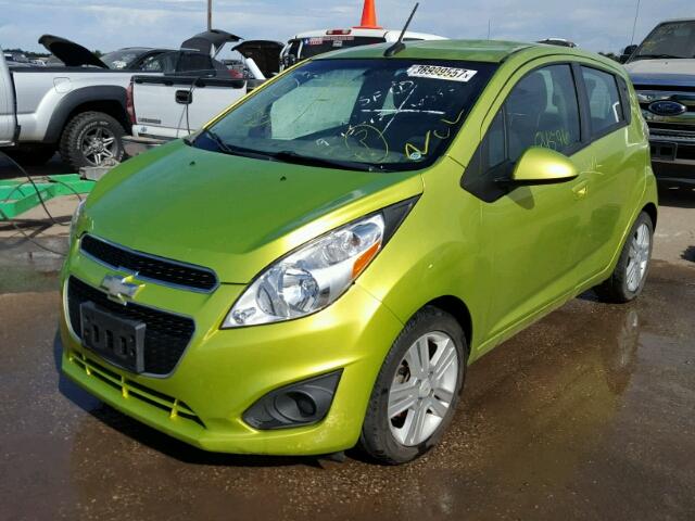 KL8CD6S91DC550045 - 2013 CHEVROLET SPARK GREEN photo 2