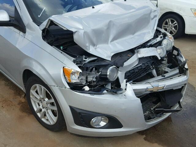 1G1JC5SH2C4122053 - 2012 CHEVROLET SONIC SILVER photo 9