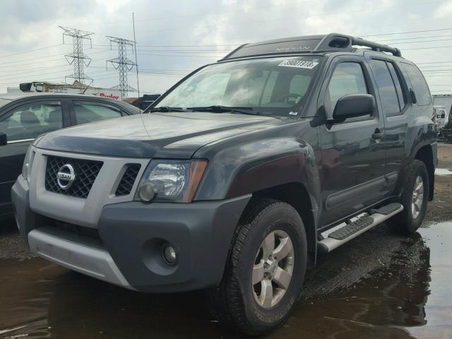 5N1AN0NW9DN813960 - 2013 NISSAN XTERRA X GRAY photo 2