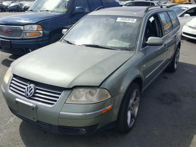 WVWWH63B32E251295 - 2002 VOLKSWAGEN PASSAT GLX 绿色 照片 2