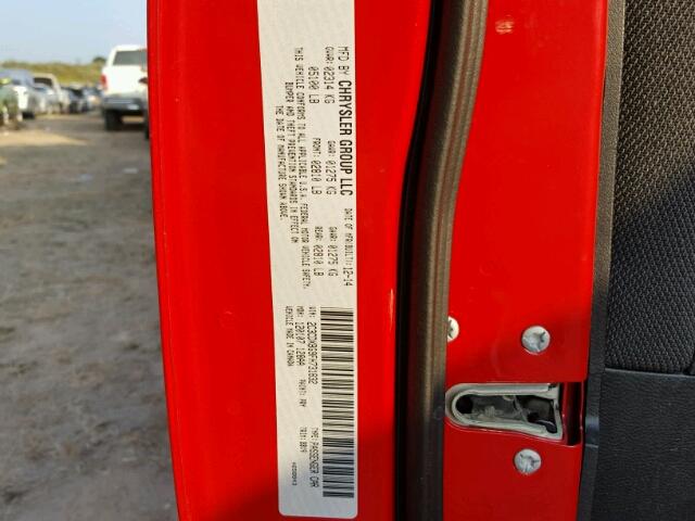 2C3CDXBG9FH731832 - 2015 DODGE CHARGER SE RED photo 10