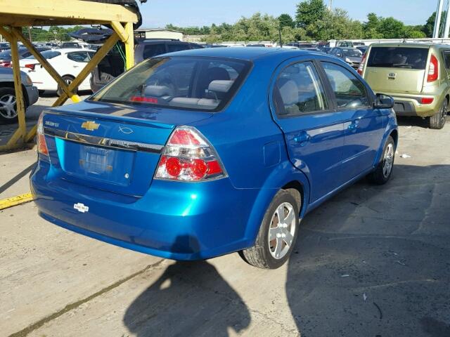 KL1TD56E19B622763 - 2009 CHEVROLET AVEO LS BLUE photo 4