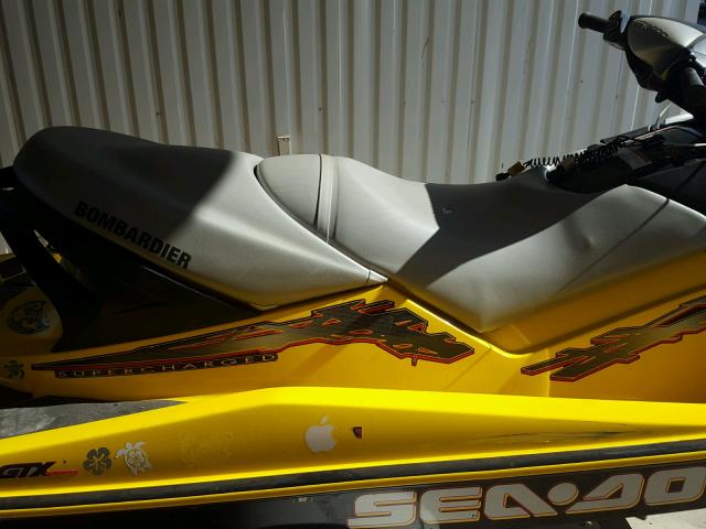 ZZN28606D303 - 2003 BOMBARDIER SEA DOO SU YELLOW photo 6