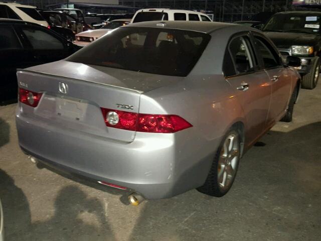 JH4CL96805C018797 - 2005 ACURA TSX SILVER photo 4