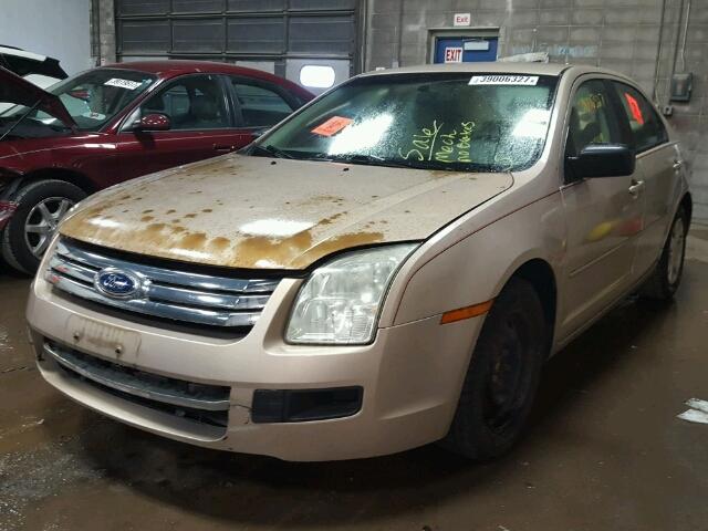 3FAFP06Z76R143862 - 2006 FORD FUSION S TAN photo 2