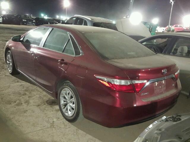 4T1BF1FK4GU592815 - 2016 TOYOTA CAMRY RED photo 3