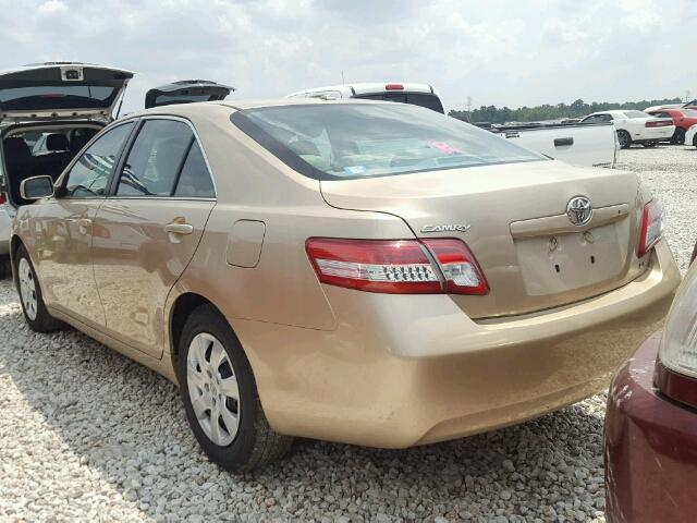 4T1BF3EK9BU125766 - 2011 TOYOTA CAMRY GOLD photo 3