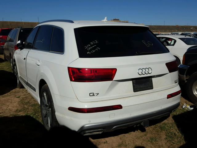 WA1VAAF76HD042734 - 2017 AUDI Q7 WHITE photo 3