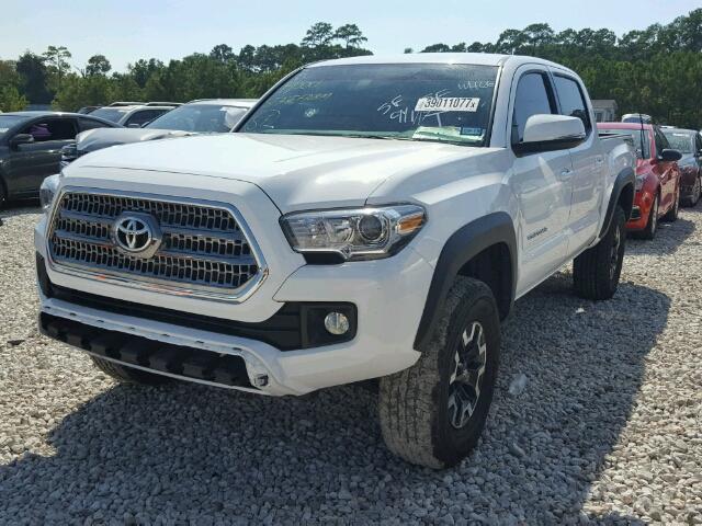 5TFCZ5AN3HX079838 - 2017 TOYOTA TACOMA WHITE photo 2