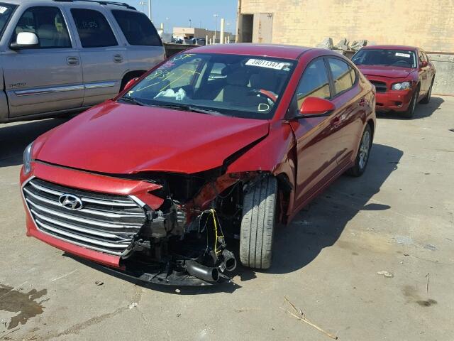 5NPD84LF7HH027308 - 2017 HYUNDAI ELANTRA SE RED photo 2