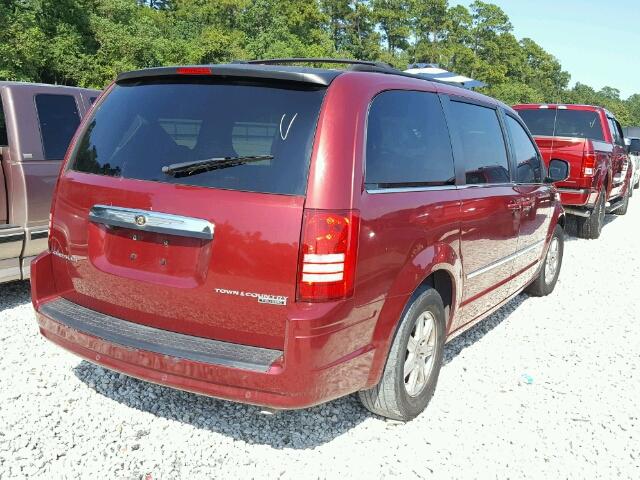 2A4RR8D15AR321290 - 2010 CHRYSLER TOWN & COU BURGUNDY photo 4