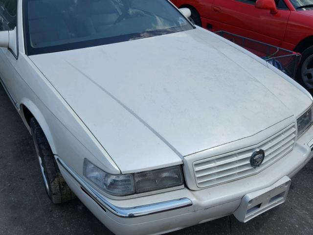 1G6ET1297VU608261 - 1997 CADILLAC ELDORADO T WHITE photo 9