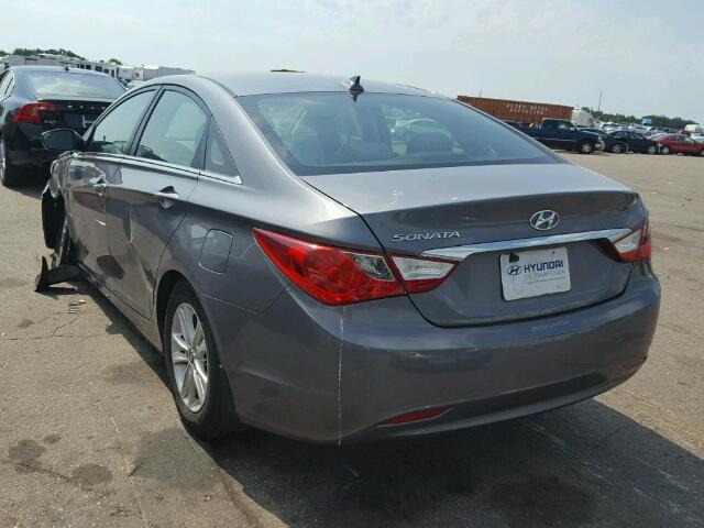 5NPEB4AC0CH350753 - 2012 HYUNDAI SONATA GLS GRAY photo 3